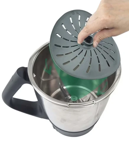 OSLONA-NOZA-OSTRZA-NAKLADKA-SOLIDNA-DO-ROBOTA-KUCHENNEGO-MULTICOOKER001.webp