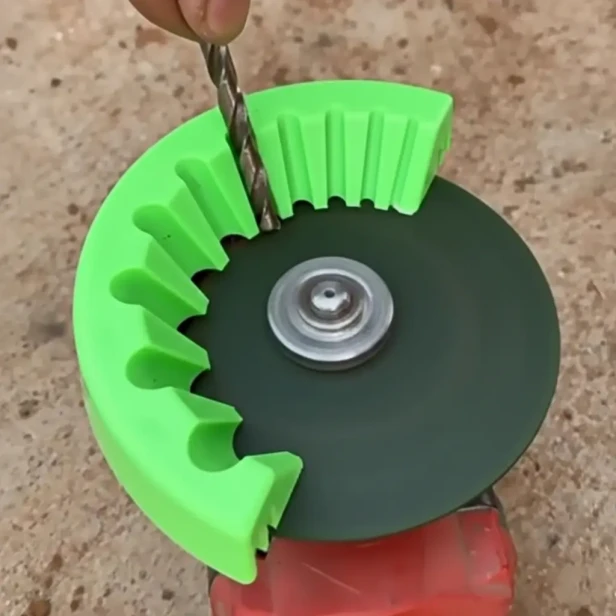ostrzalka-do-wiertel (5).webp
